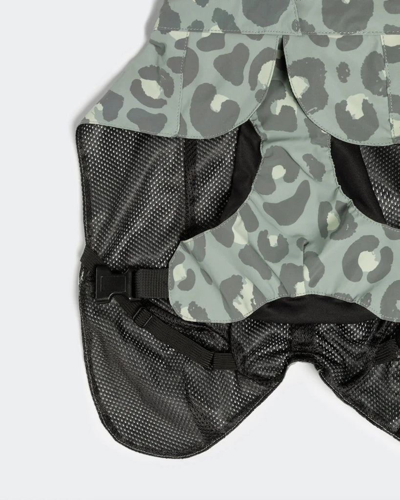 PAIKKA | Visibility Raincoat Lite Leo Hundebekleidung PAIKKA 